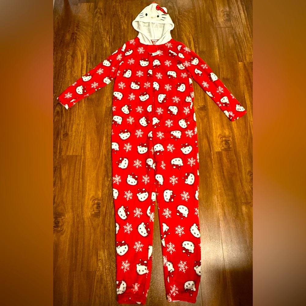 Hello Kitty Adult Sleepwear Size XL
